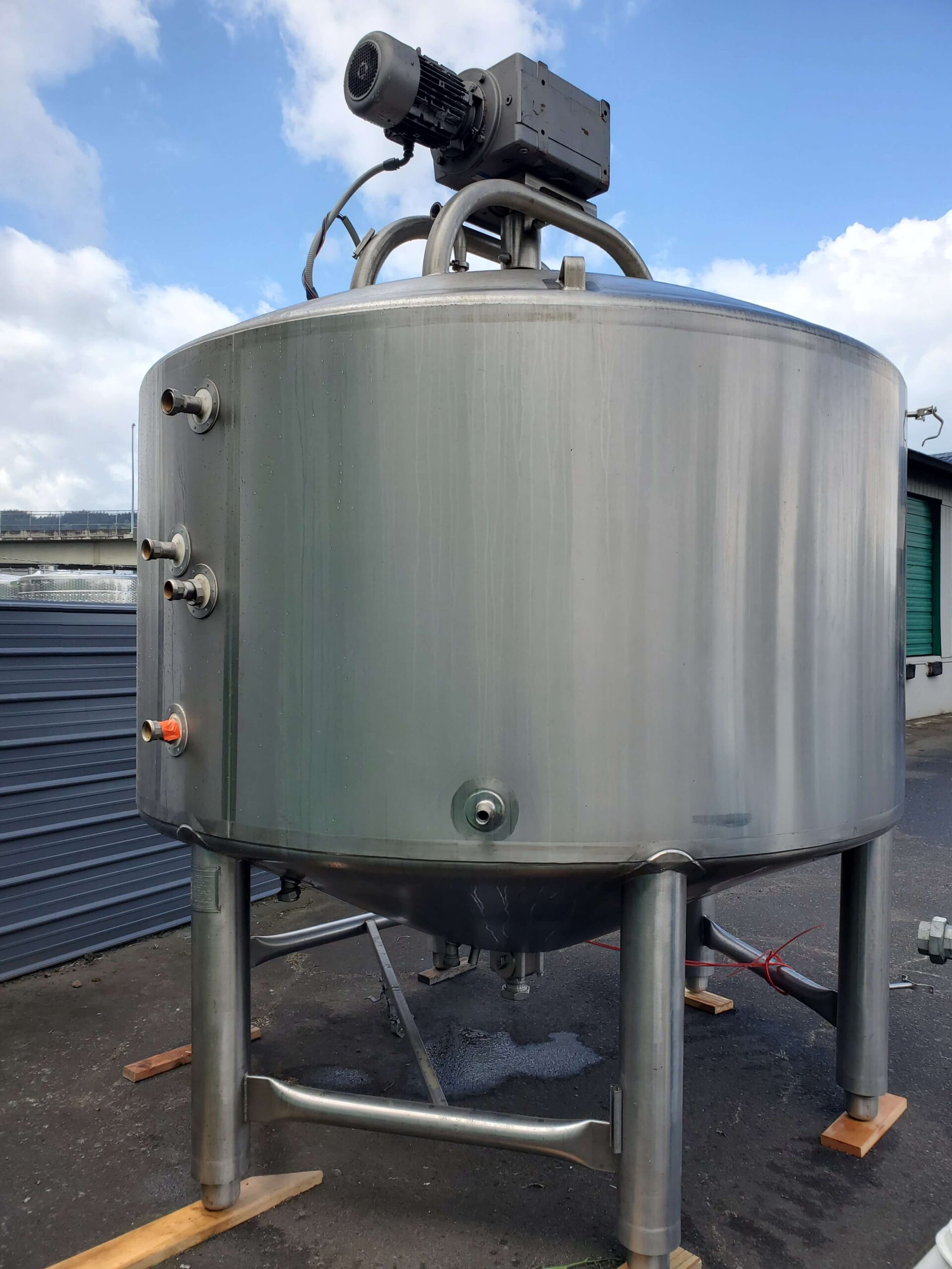 2100 GALLON FELDMEIER PROCESS TANK