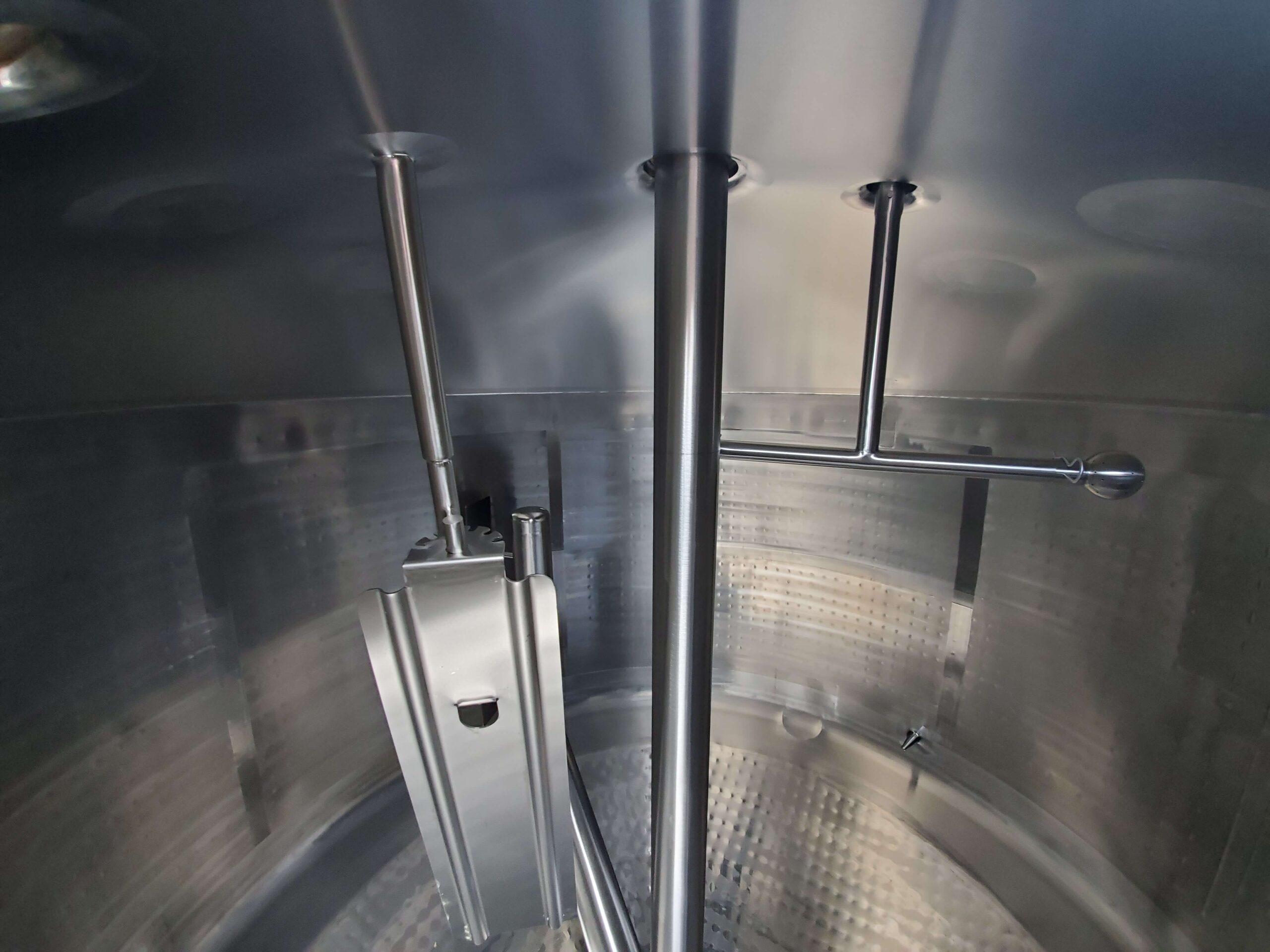 2100 GALLON FELDMEIER PROCESS TANK image 7