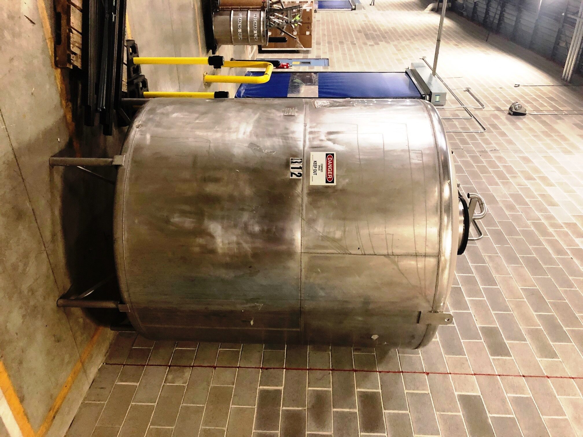 2350 Gallon Holding Tank