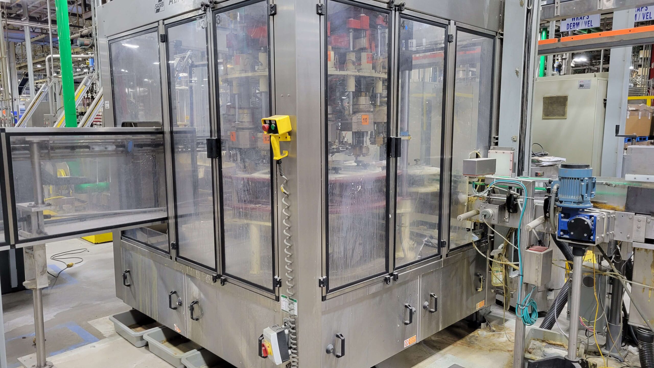 Trigger Spray Inserter