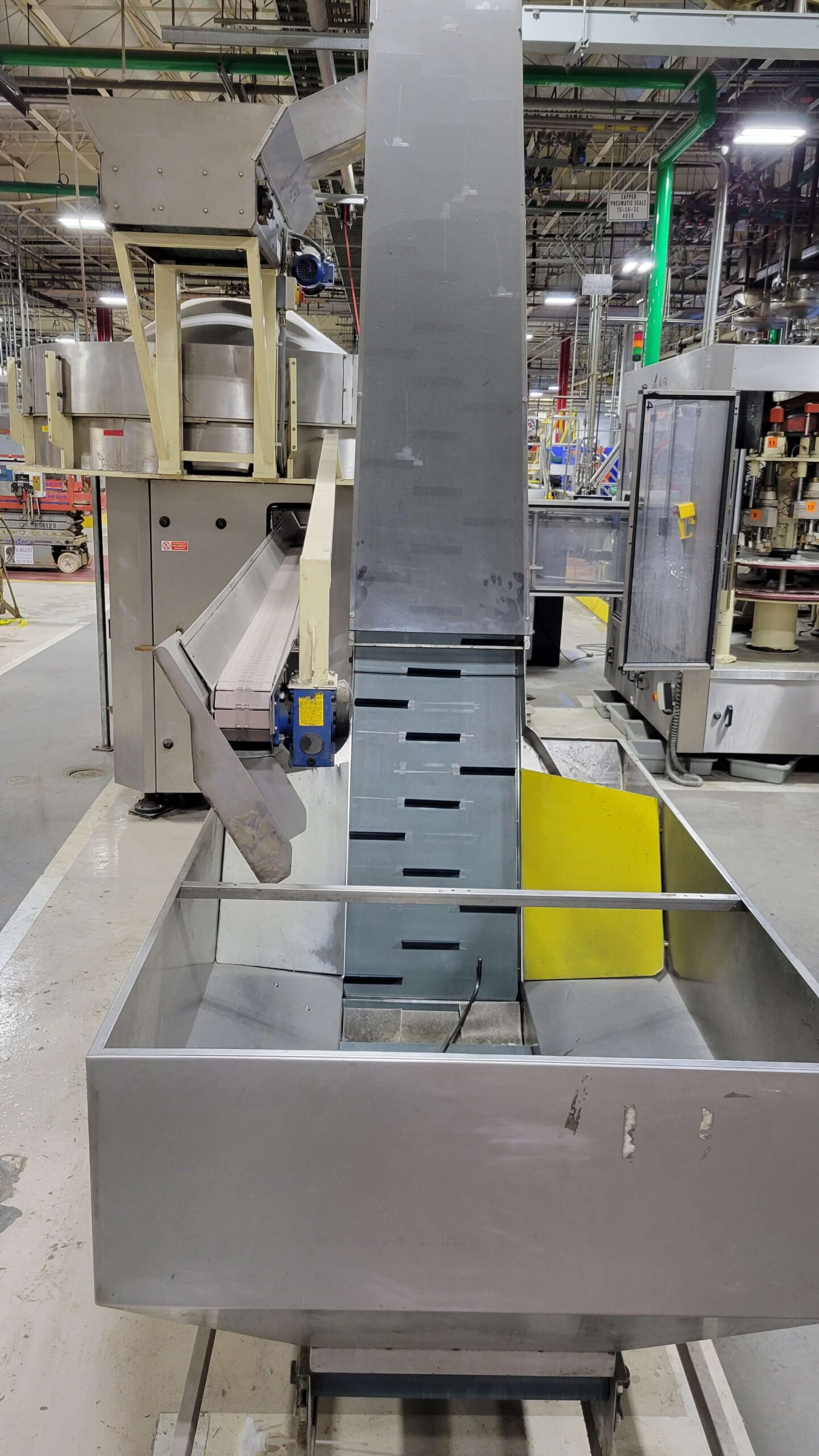 Trigger Spray Inserter image 5