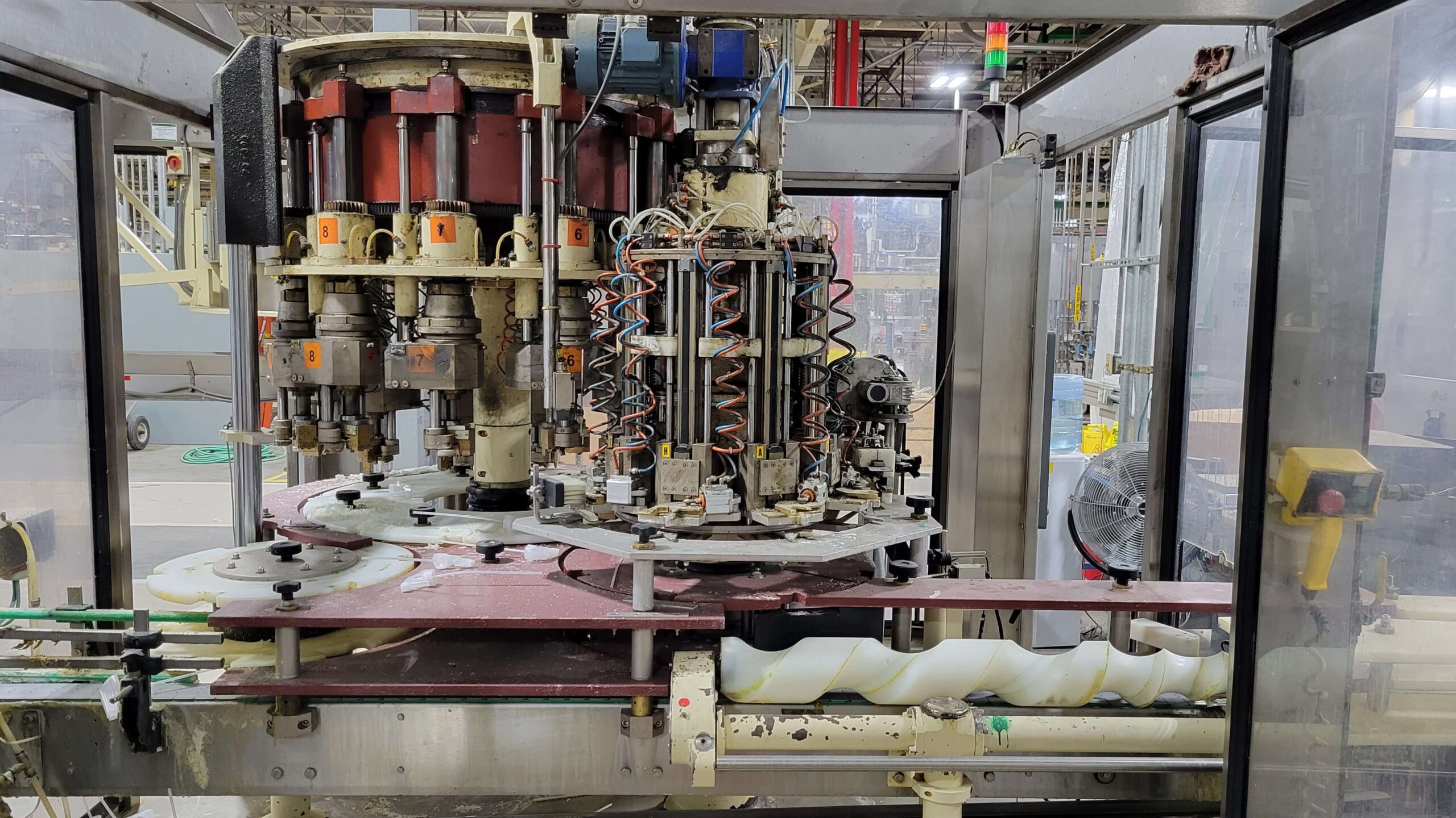 Trigger Spray Inserter image 6