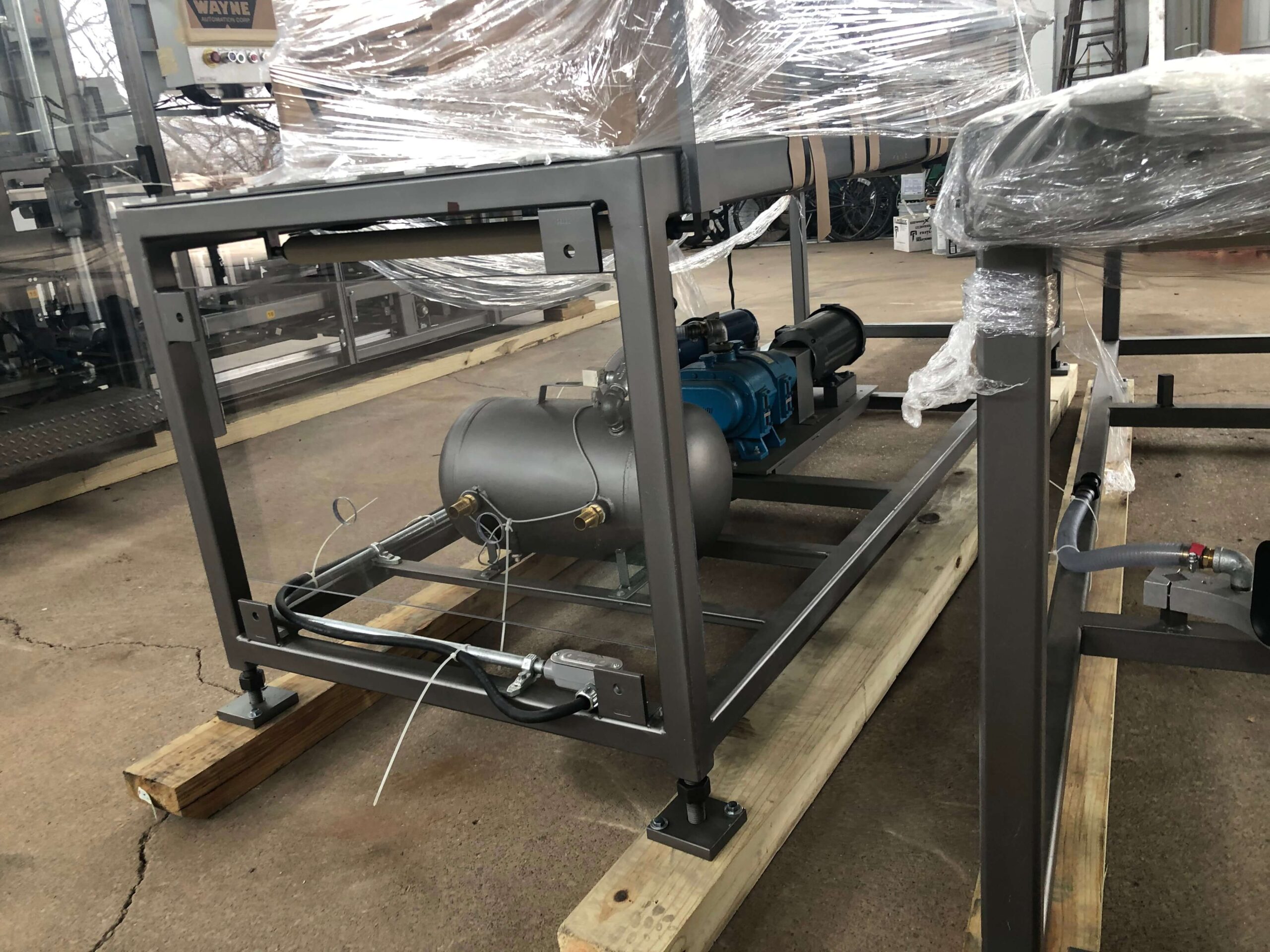 WAYNE HIGH SPEED VCE CASE ERECTOR image 5