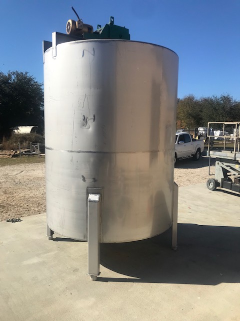 2500 Gallon Vertical Stainless Steel Mix Tank