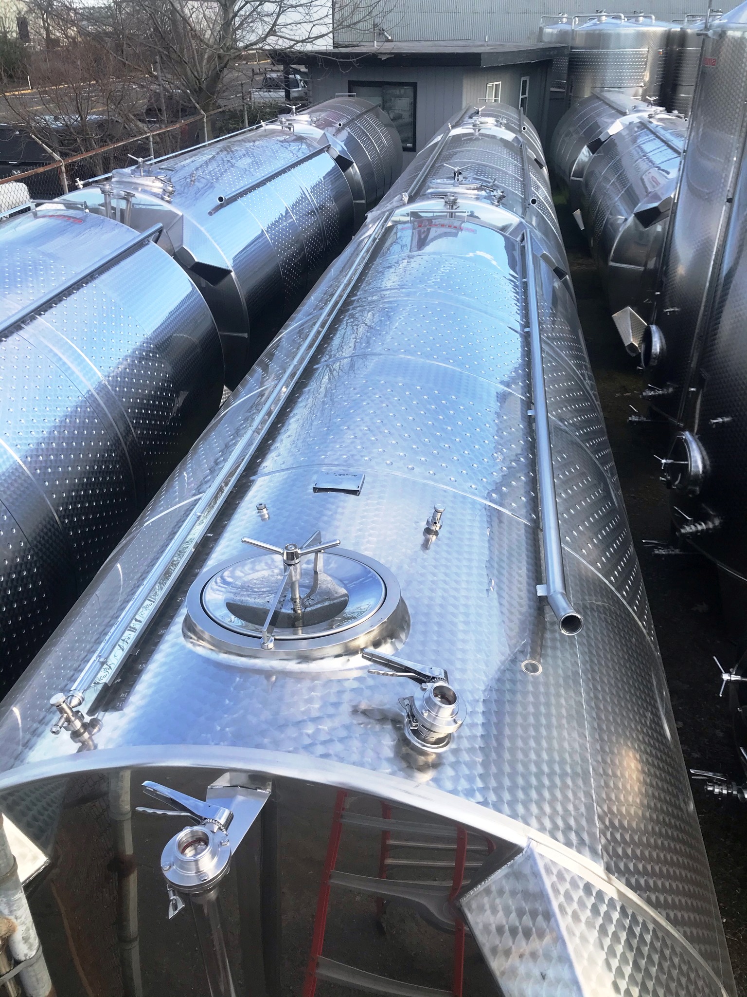 5280 Gallon Closed Top Jacketed Storage Tanks