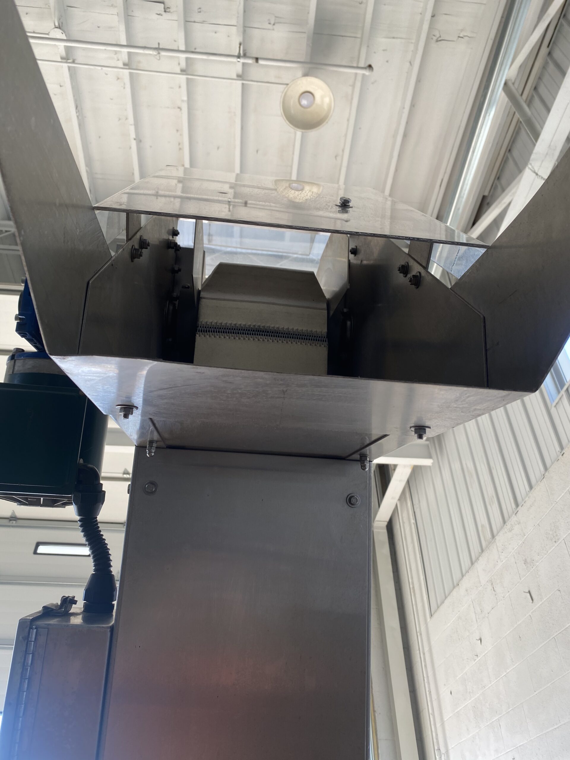 Cap Sorter Elevator image 6