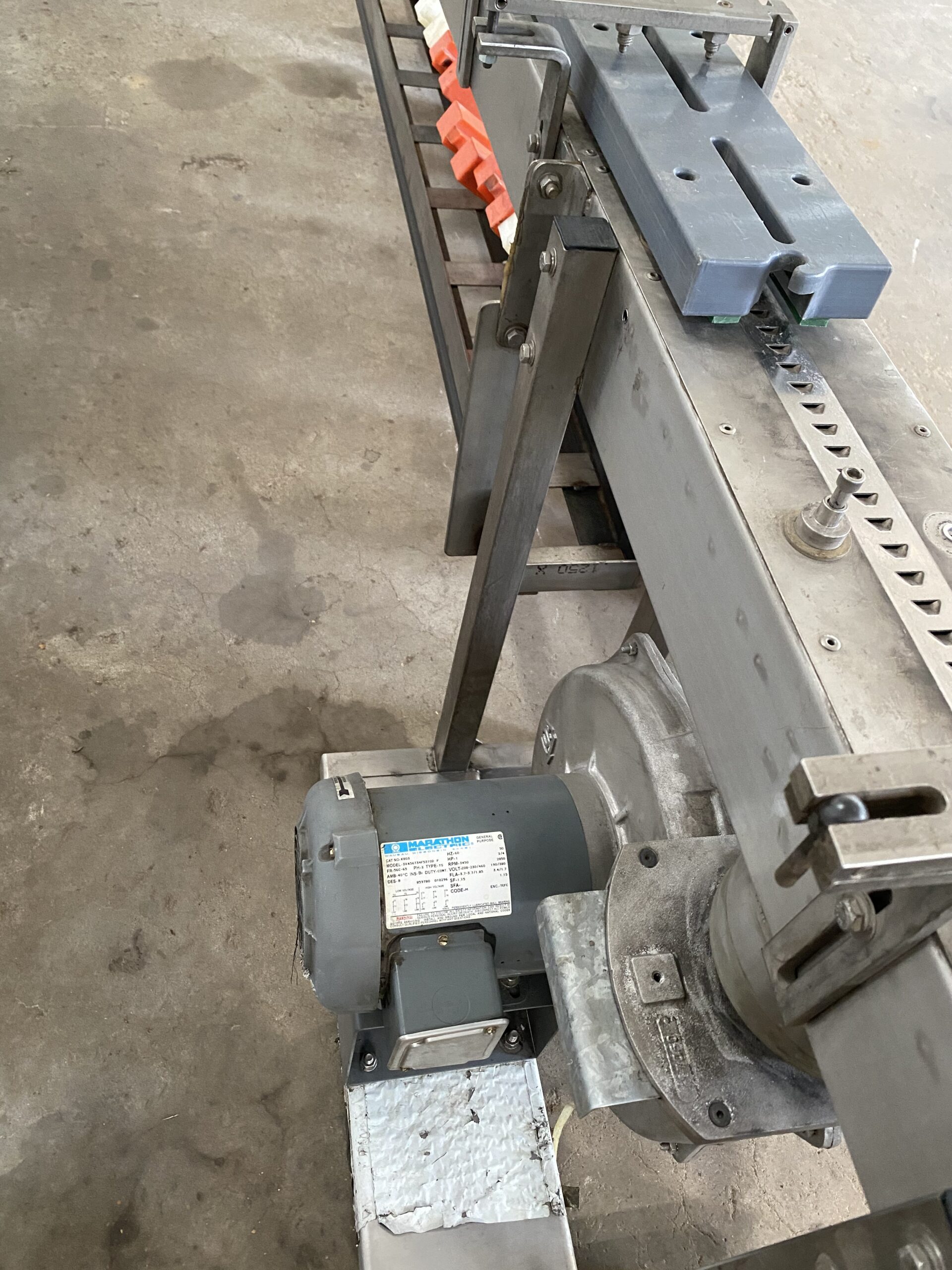 Single File Cap Air Conveyor image 5
