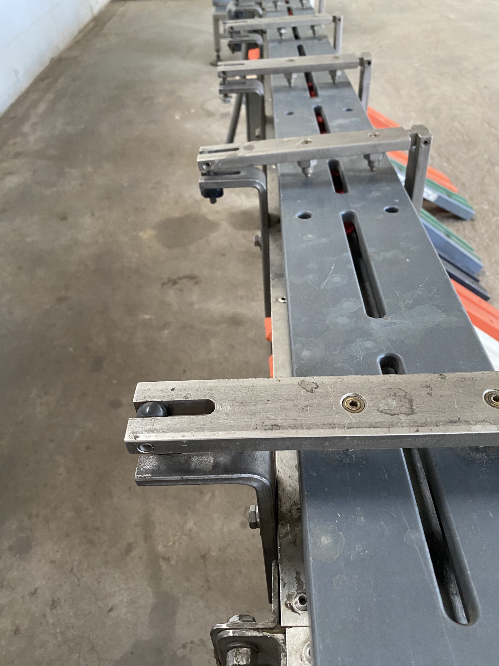 Single File Cap Air Conveyor image 8
