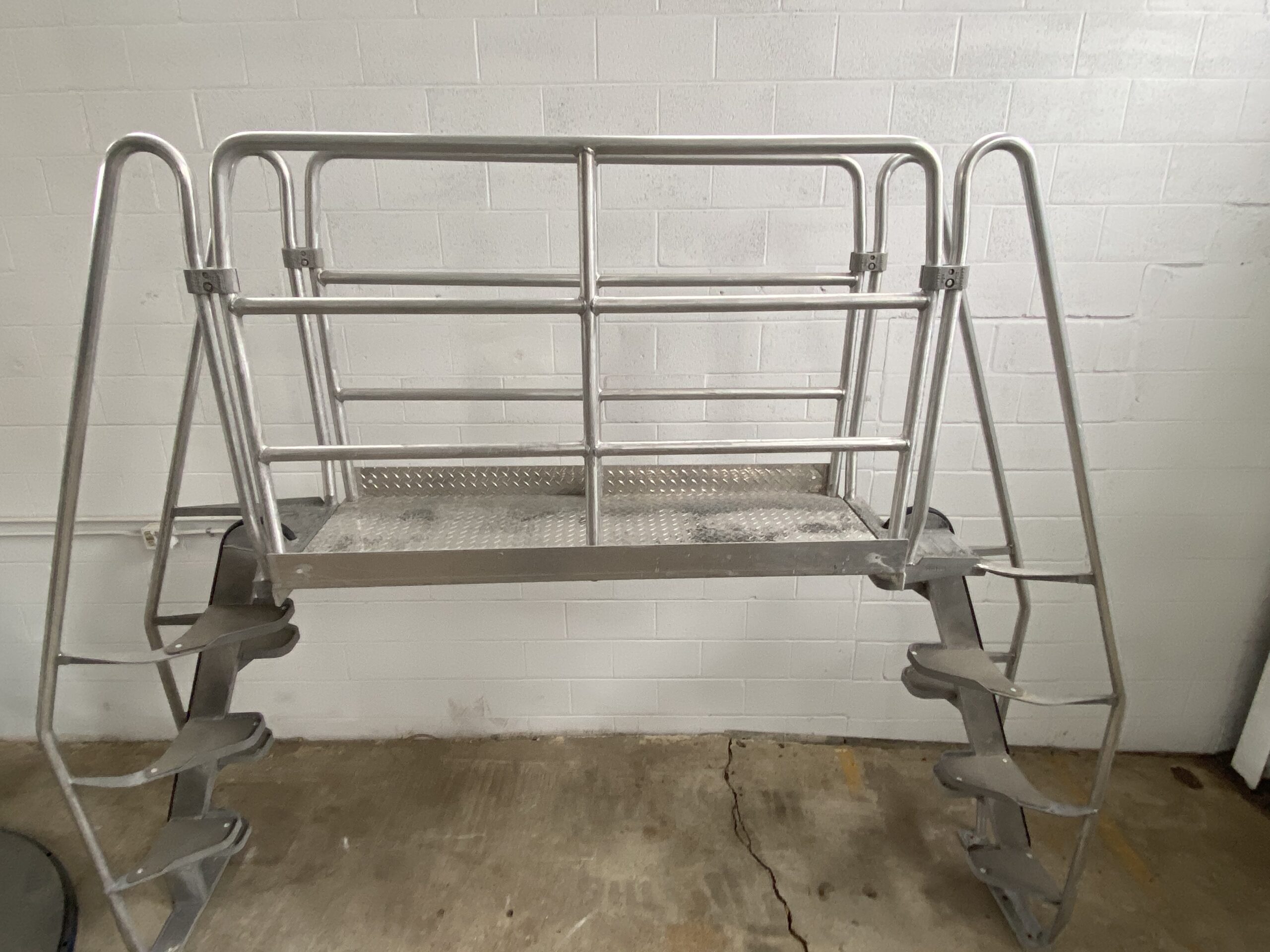 Conveyor Crossover image 2